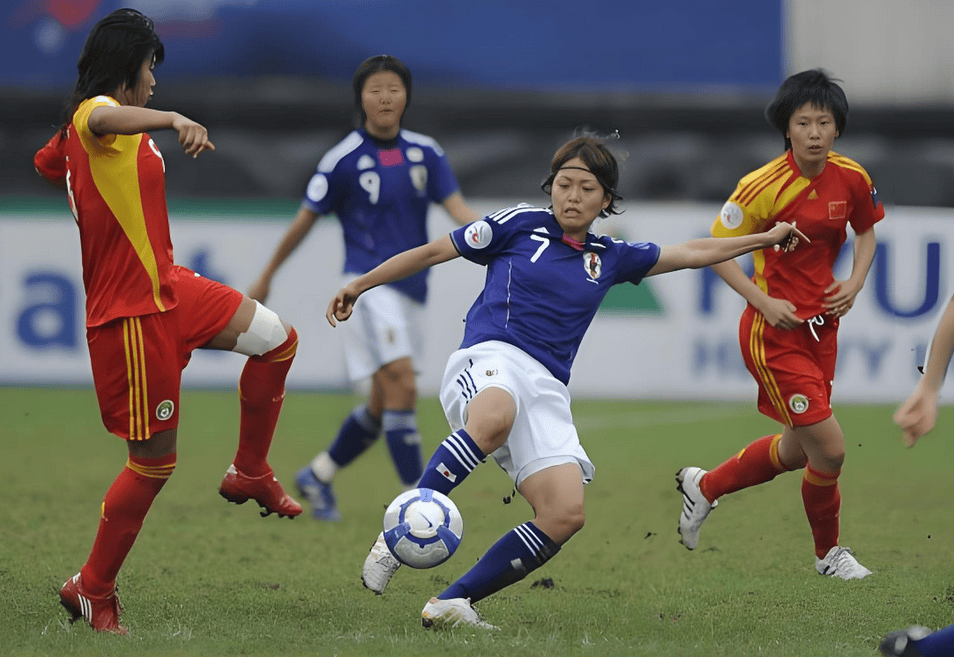 日本女足夺得国际锦标赛桂冠